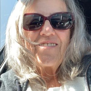 Meet your Posher, Vicki